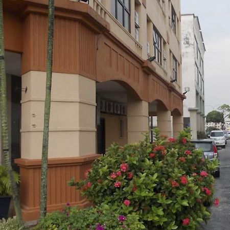 Sri Sutra Hotel Bandar Puchong Utama Zewnętrze zdjęcie